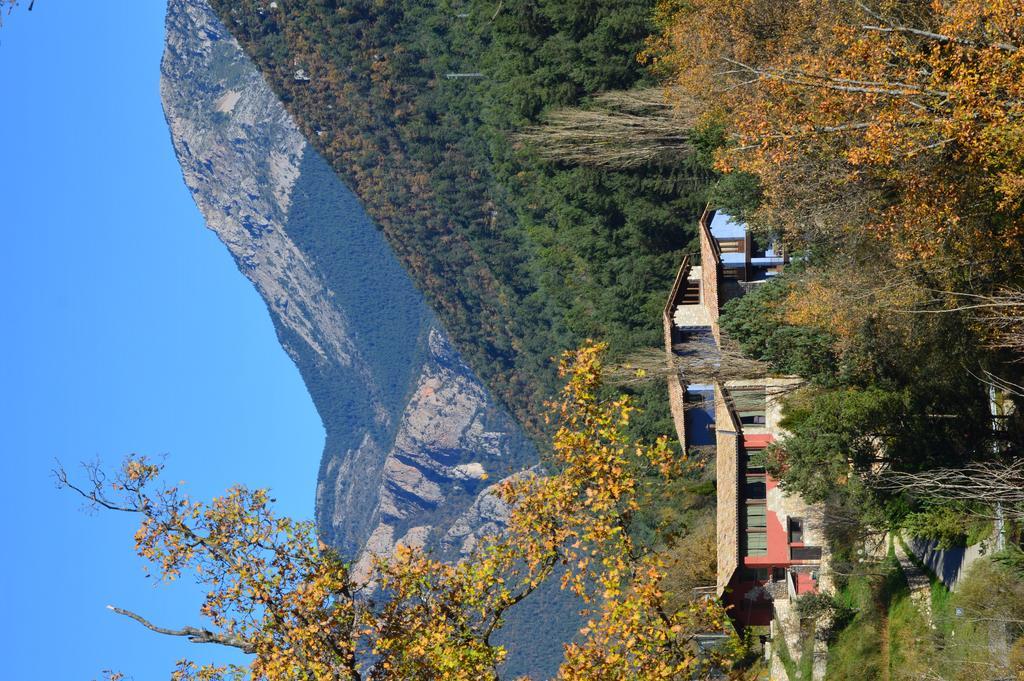 Отель Monegal Сан-Льоренс-де-Моруньс Экстерьер фото
